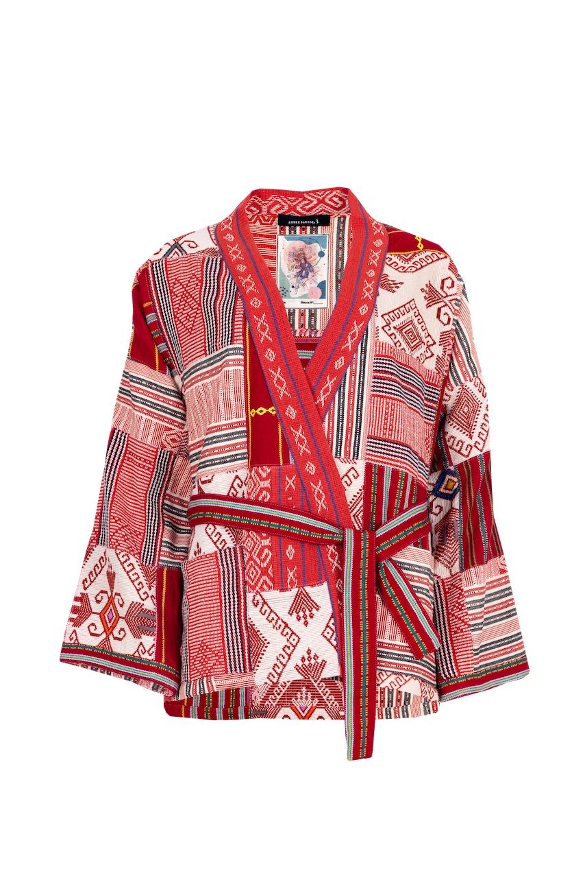 Où mode et decoration se rencontrent. Découvrez nos collections de prêt-à-porter et nos meubbles sur mesure.