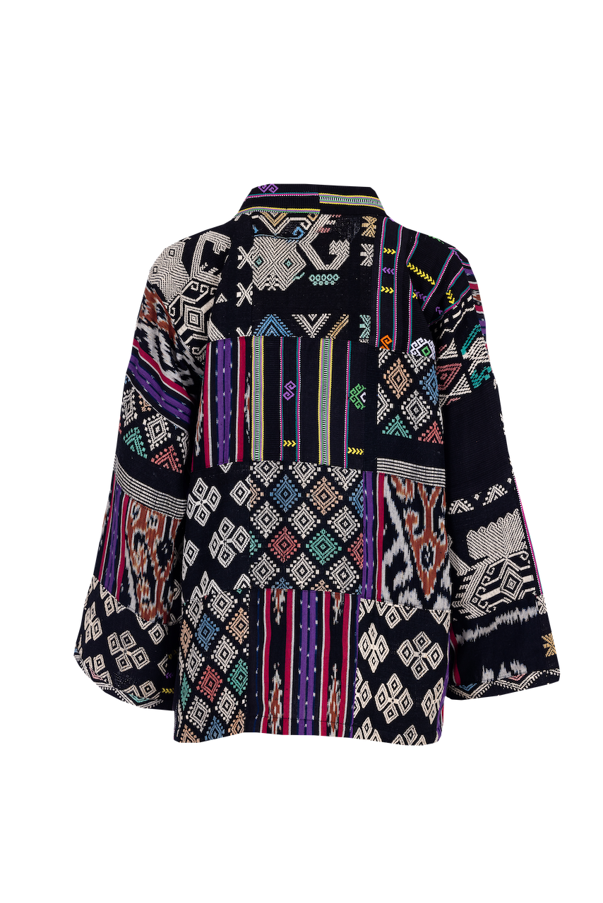 Où mode et decoration se rencontrent. Découvrez nos collections de prêt-à-porter et nos meubbles sur mesure.